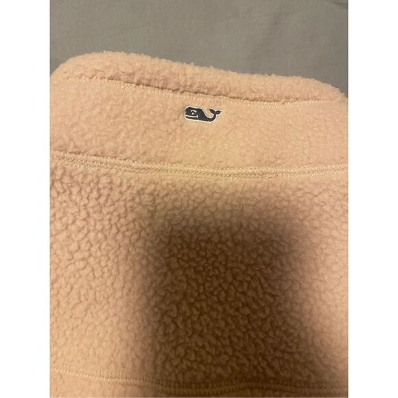 Vineyard vines Sherpa vest girls XL (16) NWT - Picture 3 of 5